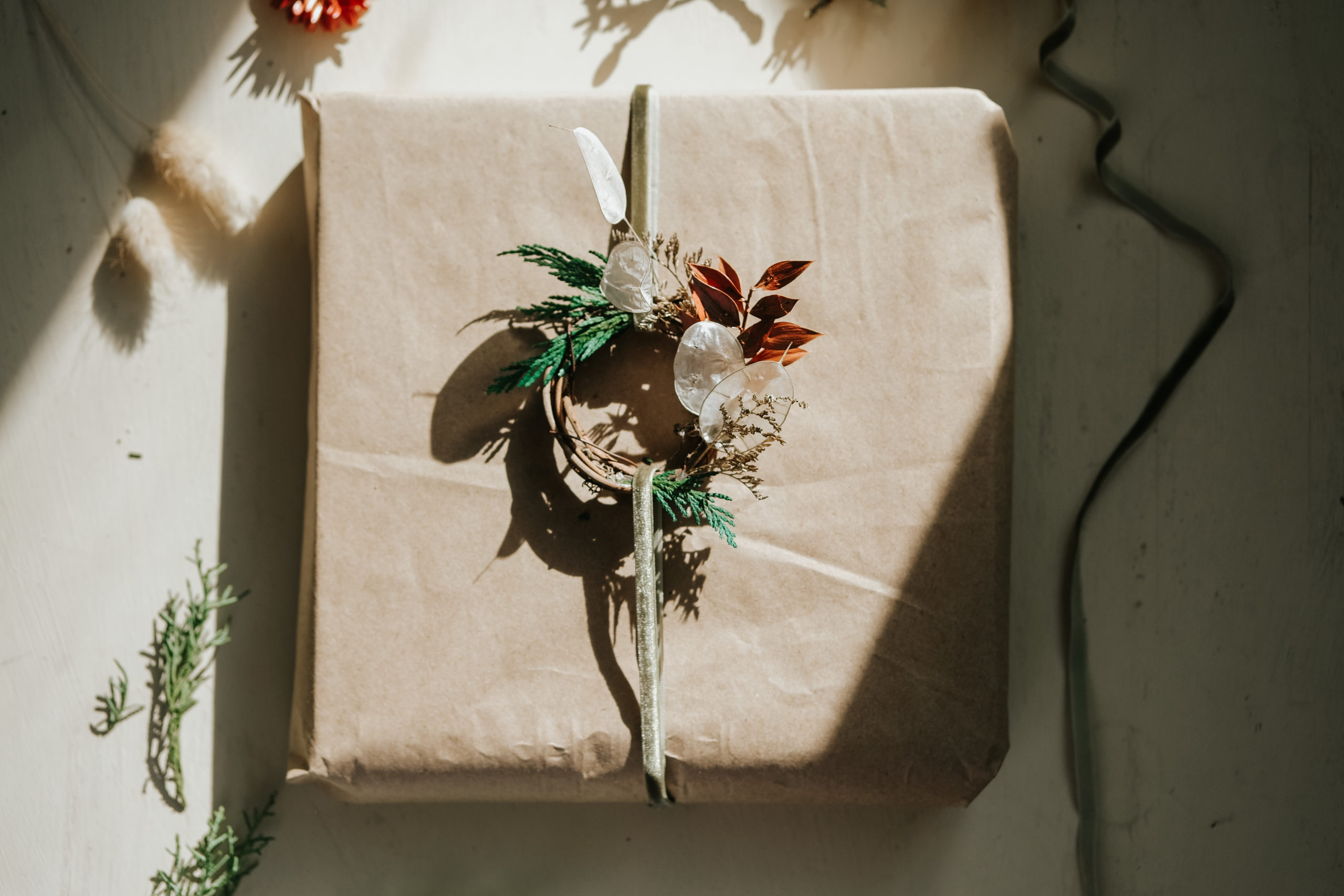How to Wrap Holiday Presents With Botanical Elements